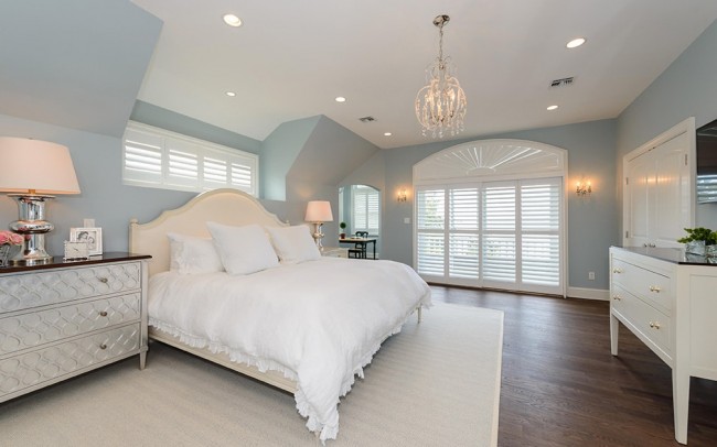 Coastal Bedroom Design - Heather Ryder Design 